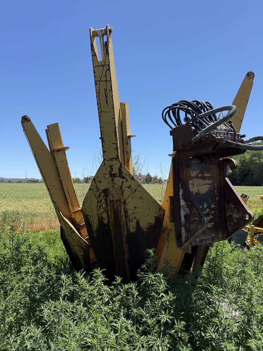 60" Tree Spade - Heavy Duty Industrial Equipment