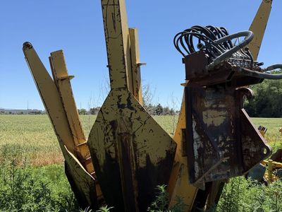 60" Tree Spade - Heavy Duty Industrial Equipment