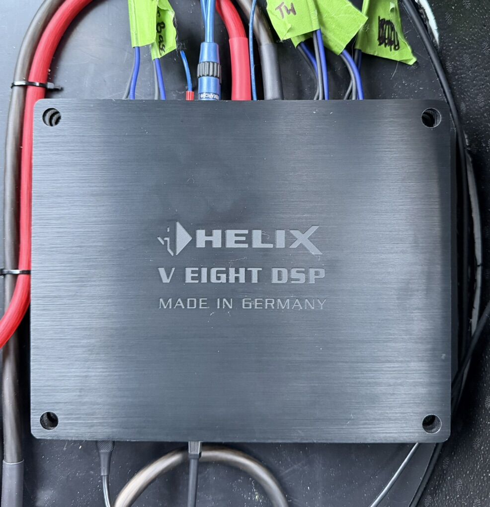 Helix V Eight DSP Amp
