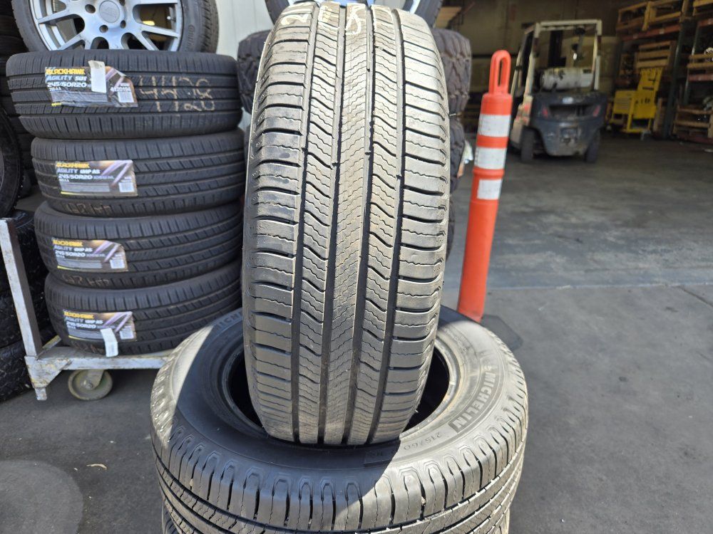 SET 215/60R16 MICHELIN X TOUR A/S2