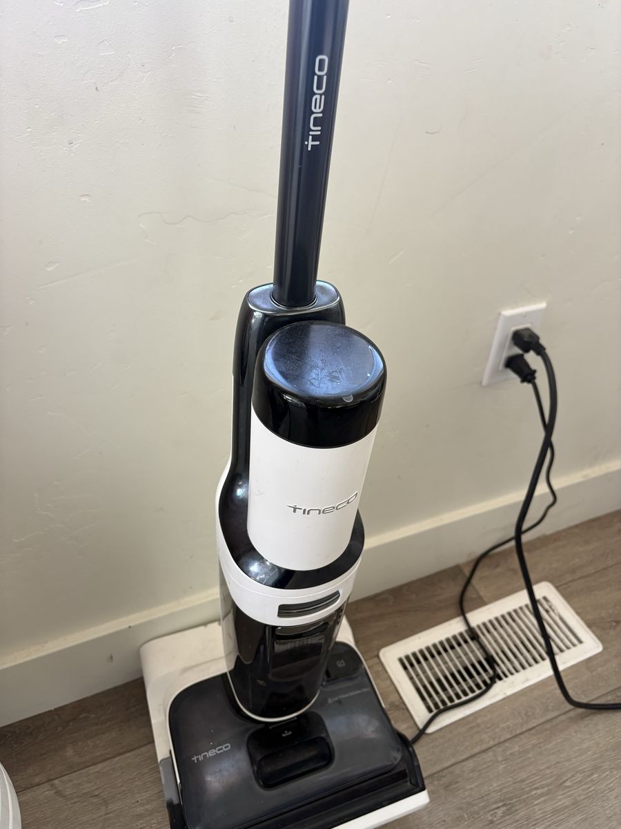 Tineco vacuum and mop