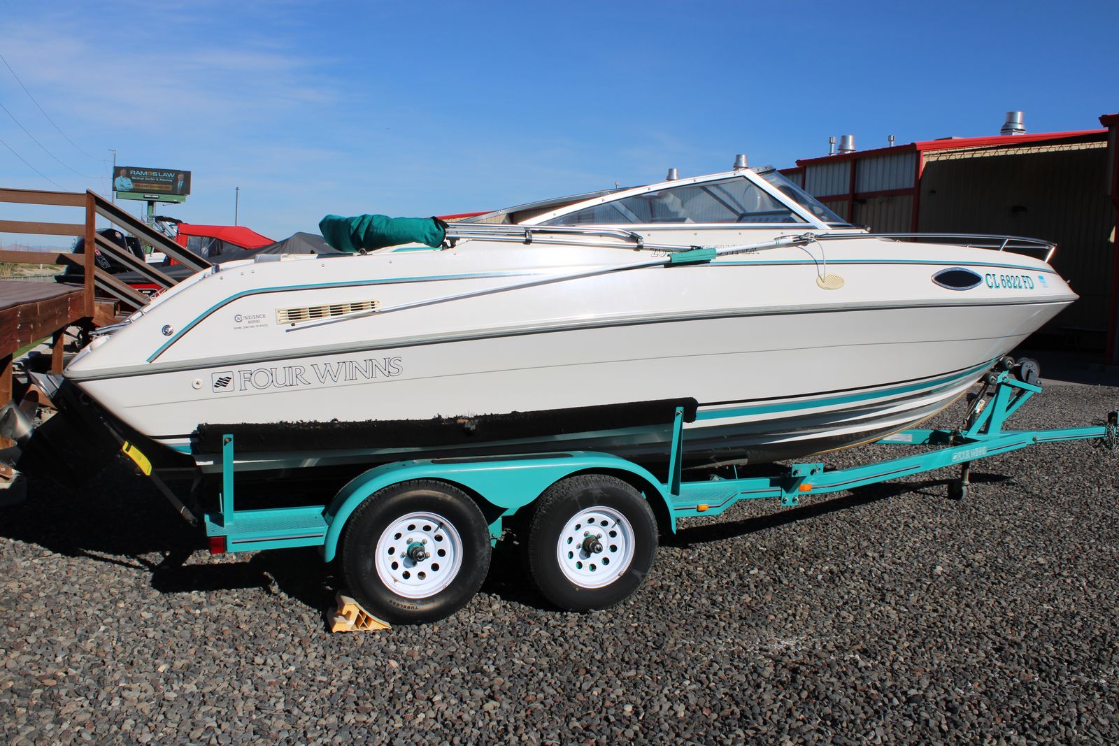 1991 Four Winns 205 Sundowner ( Very Clean Cuddy Cabin Boat! )