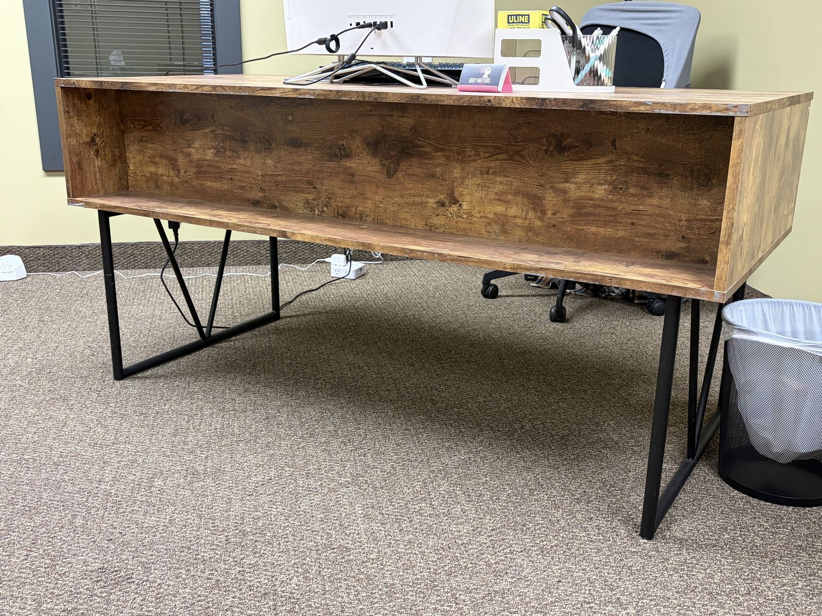 Beautiful modern desk