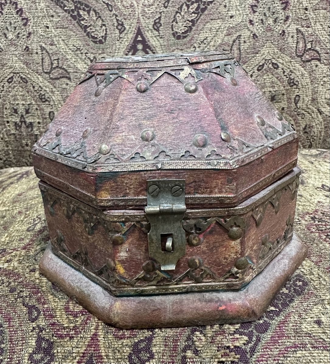 Vintage wooden box