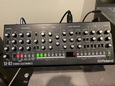 Roland Boutique SE-02