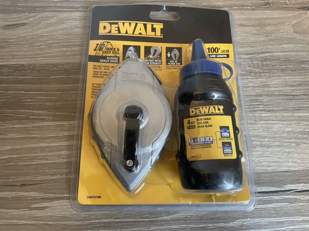 Dewalt 100' Chalk Reel Kit W/ Blue Chalk