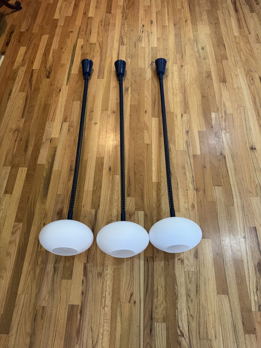 3 pendant lights