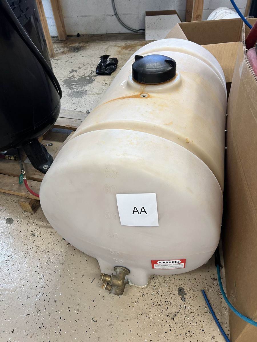 Free items last of Liquidation sale