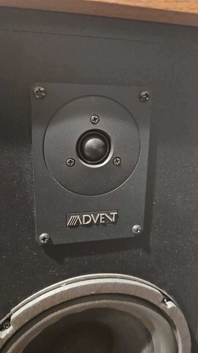 Main image 6