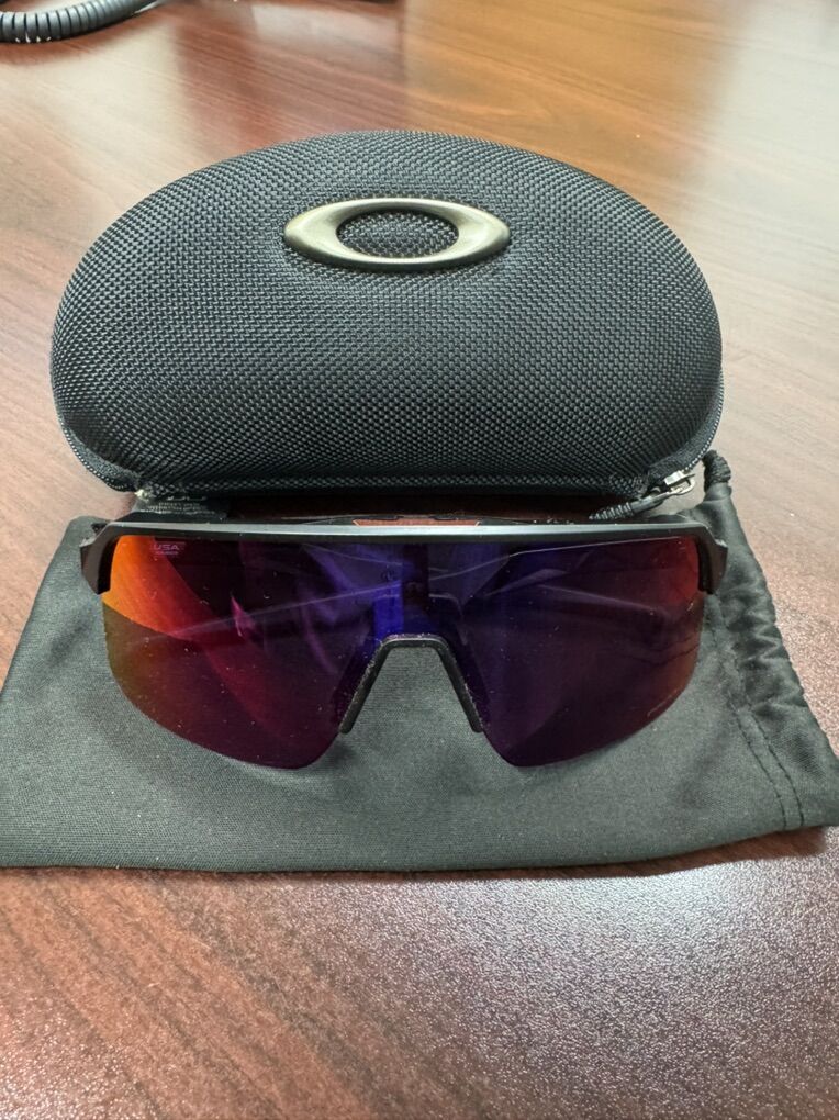 Oakley Sutro Lite