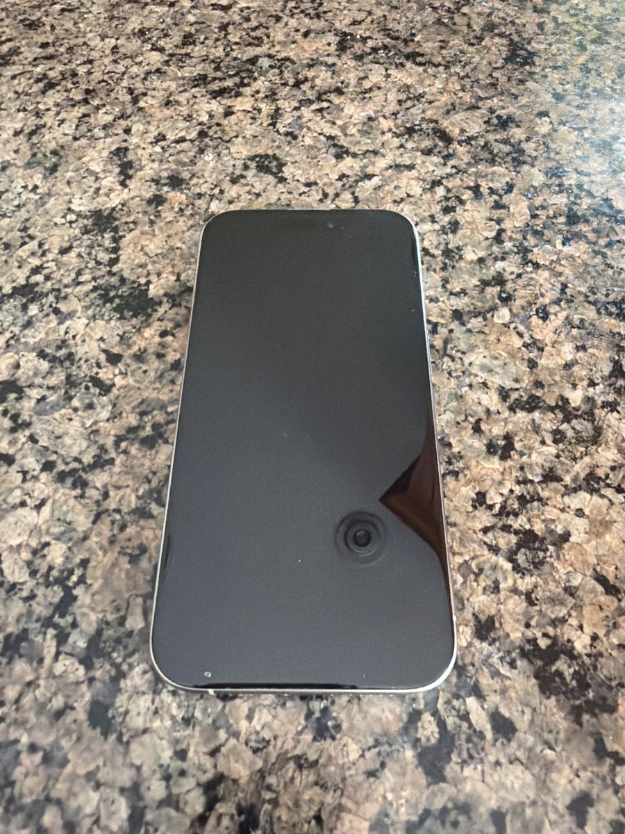 iPhone 15 pro 256GB