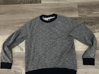 Nike SB Gray Black Crewneck Sweatshirt Size Large Skateboarding