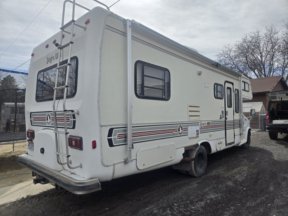 1991 Jayco Class C 27' motorhome