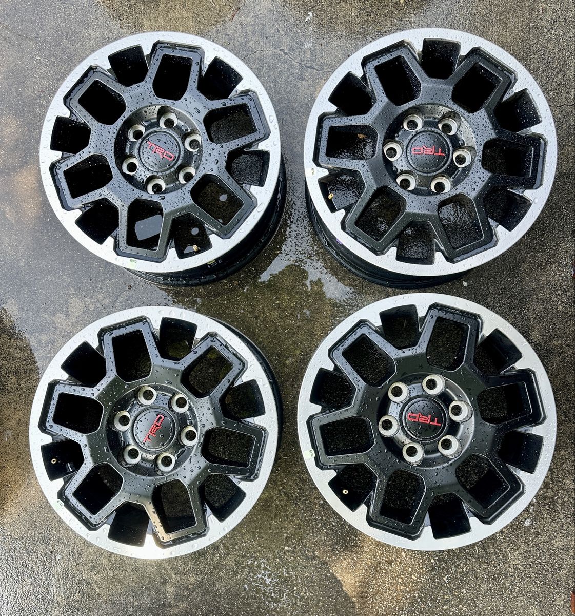 Toyota 2026 Tacoma TRD wheels 18in 18 inch 4Runner Land Cruiser Tundra TRD Pro Wheels alloy rims. Set of 4. NEW.