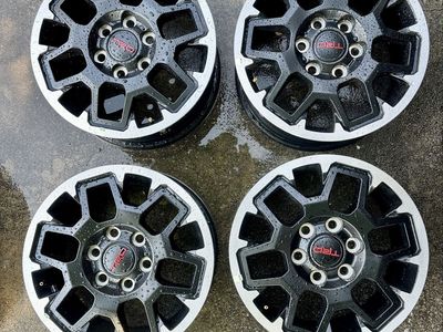 Toyota 2026 Tacoma TRD wheels 18in 18 inch 4Runner Land Cruiser Tundra TRD Pro Wheels alloy rims. Set of 4. NEW.