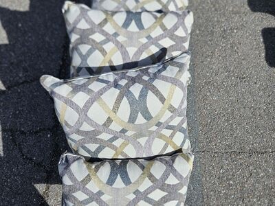 4 couch pillows