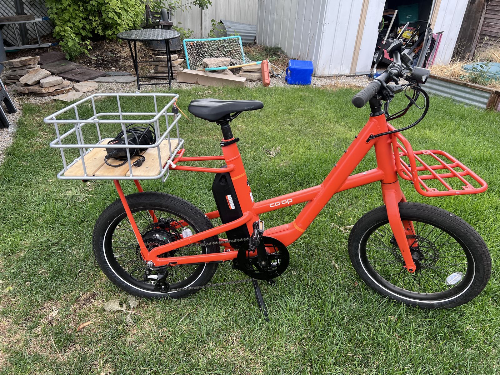 REI Co-op Cycles  e1.2 eBike Cargo Bike 