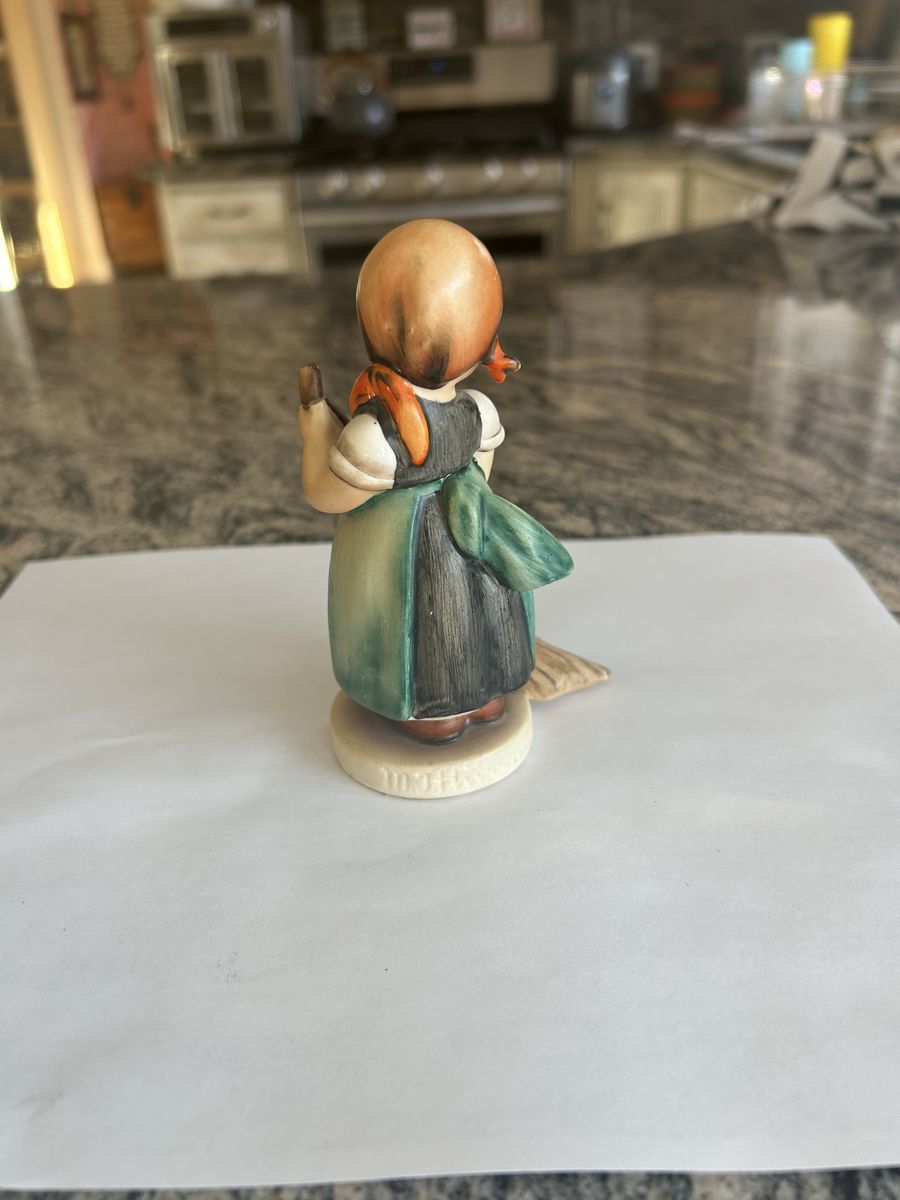 Main image 2