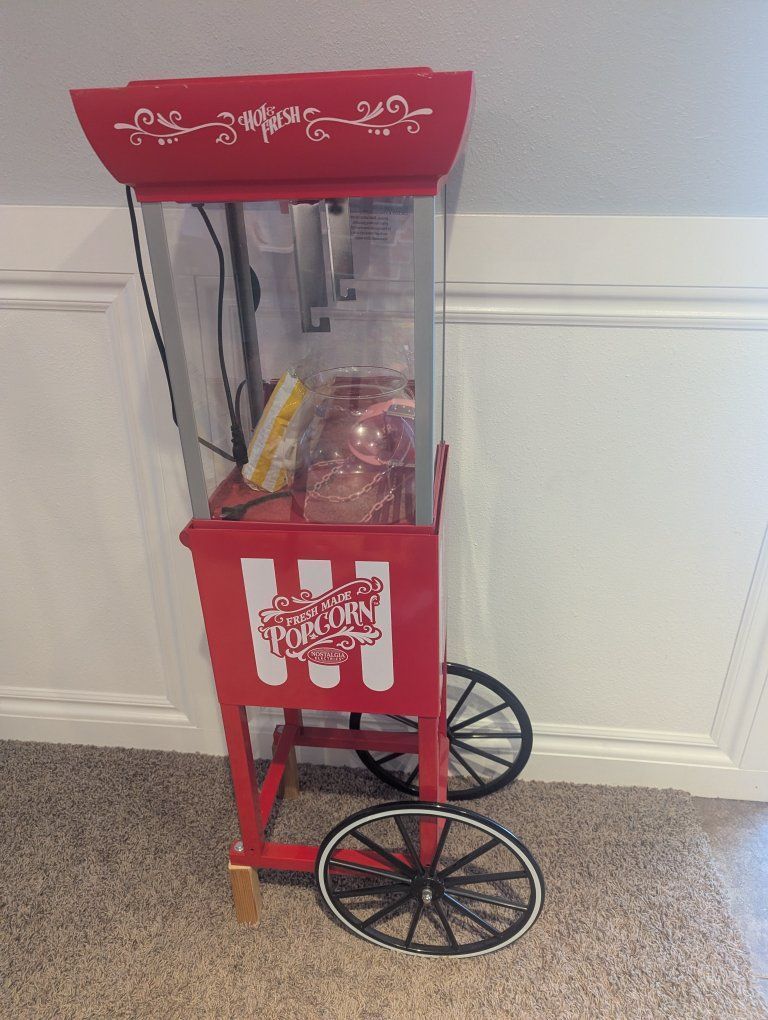 Vintage, Full Size New Popcorn Maker