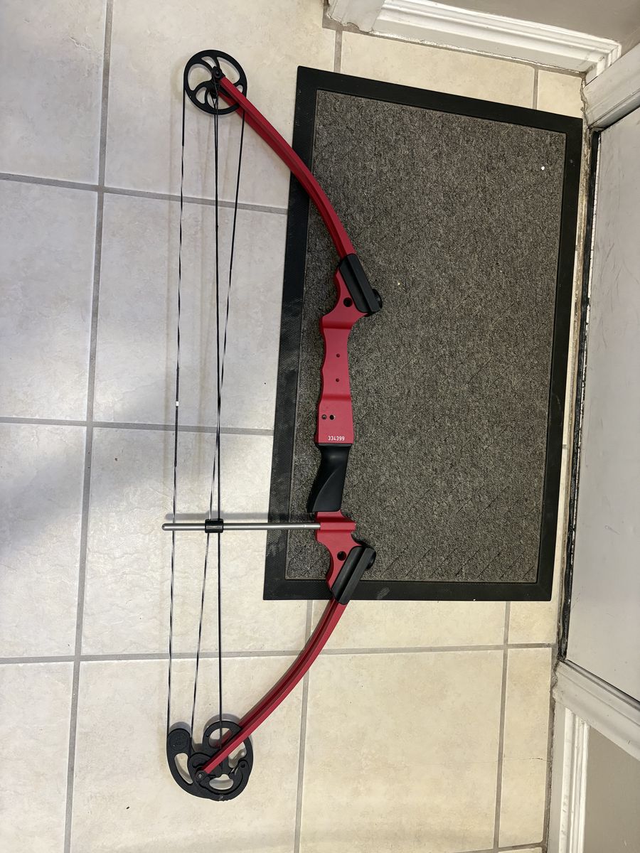 Genesis Compound Bow- 20#s