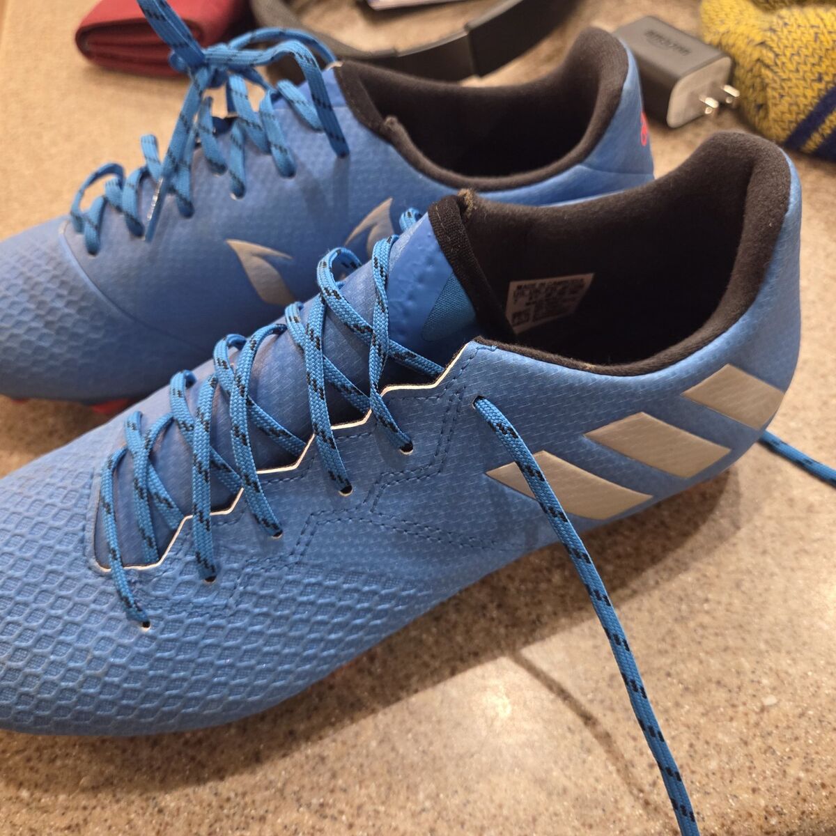 Messi soccer shoes size 7