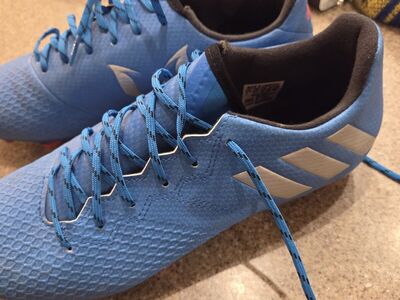 Messi soccer shoes size 7