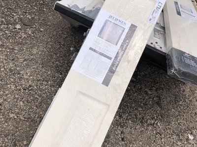 Jeldwen 2 door bypass doors