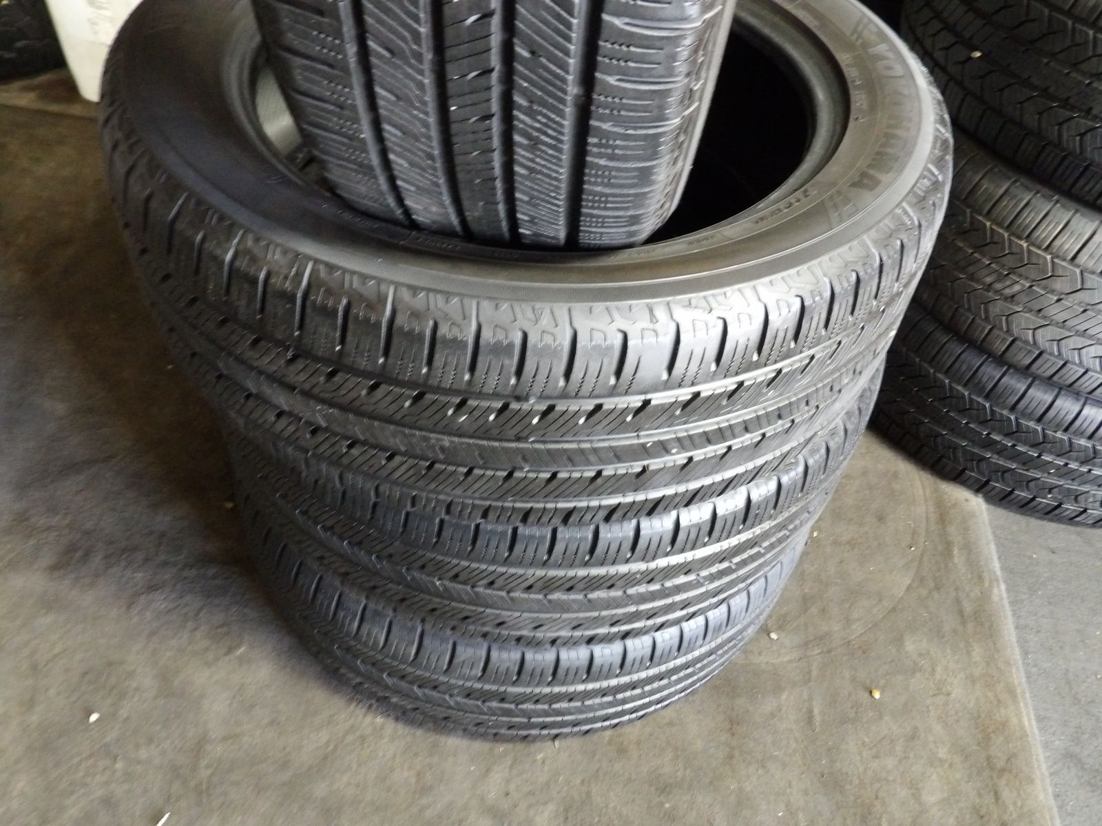 225/55R19 YOKOHAMA YK-CTX SET OF USED TIRES