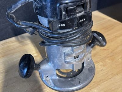 Craftsman router