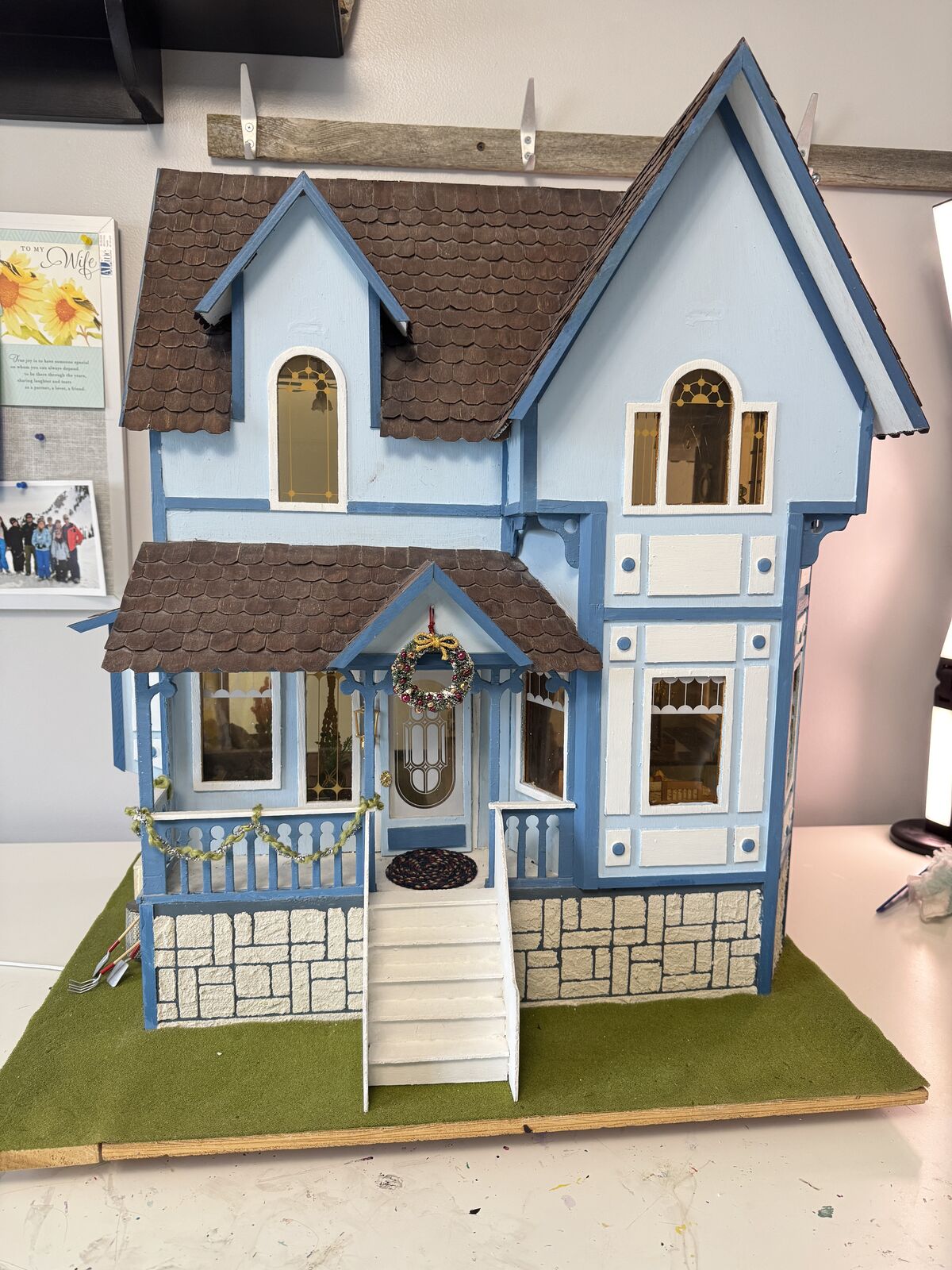 Pre-lit Dollhouse with miniatures