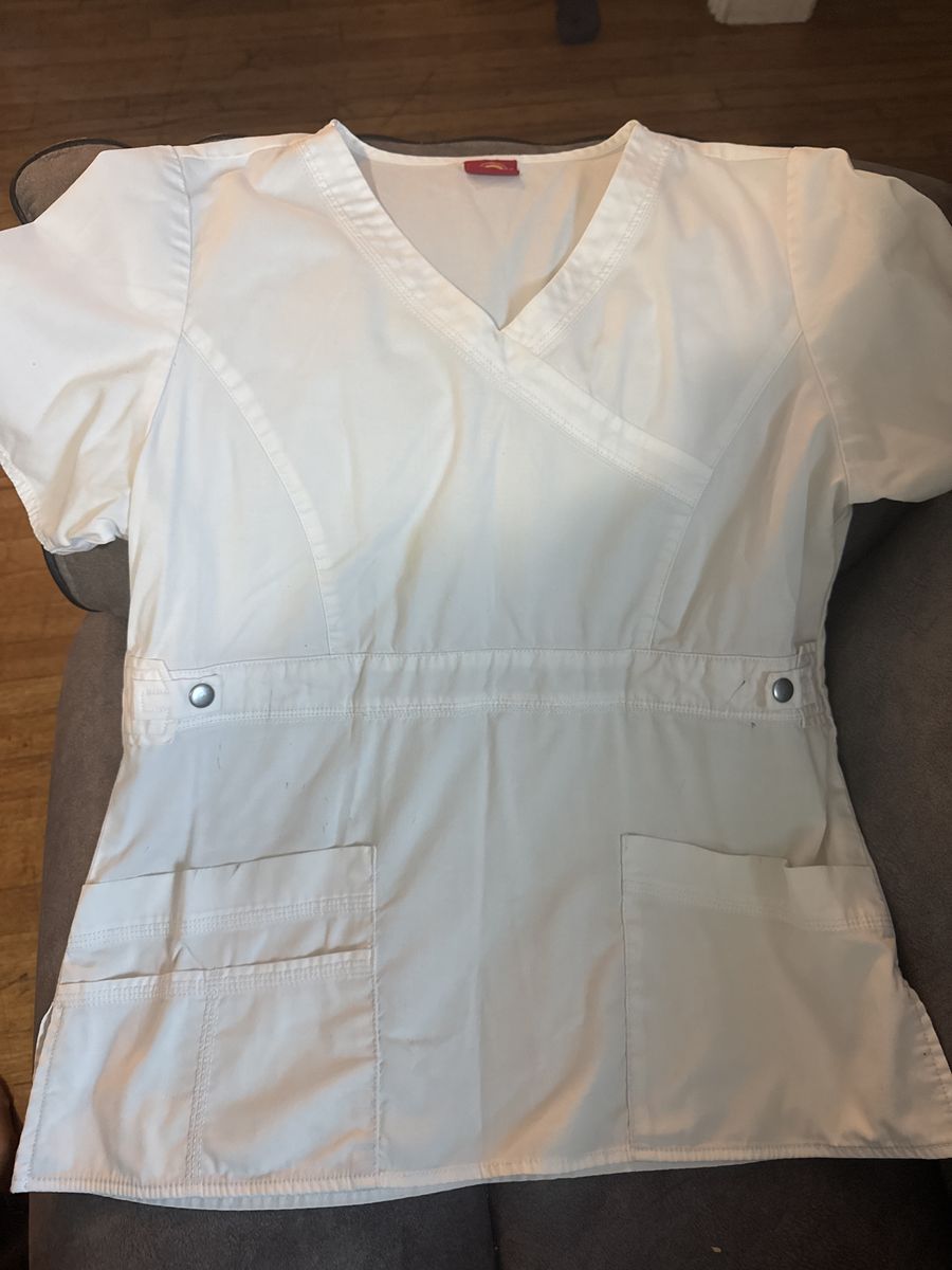 Dickies Women's White Mock Wrap V-Neck Scrub Top - Size Medium