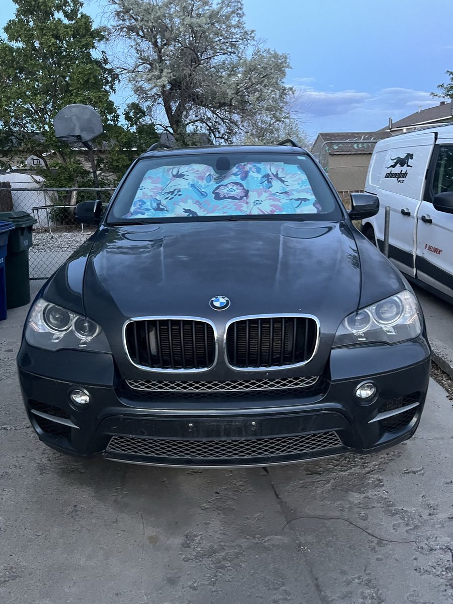 2012 BMW X5 50i
