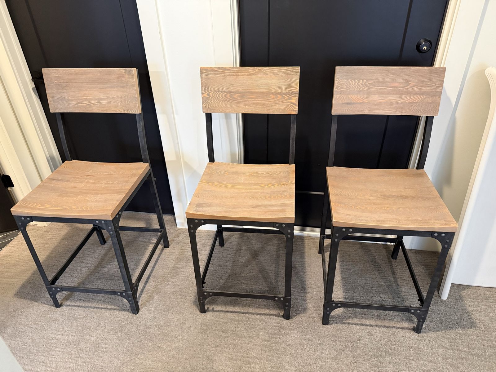 3 stools - counter height