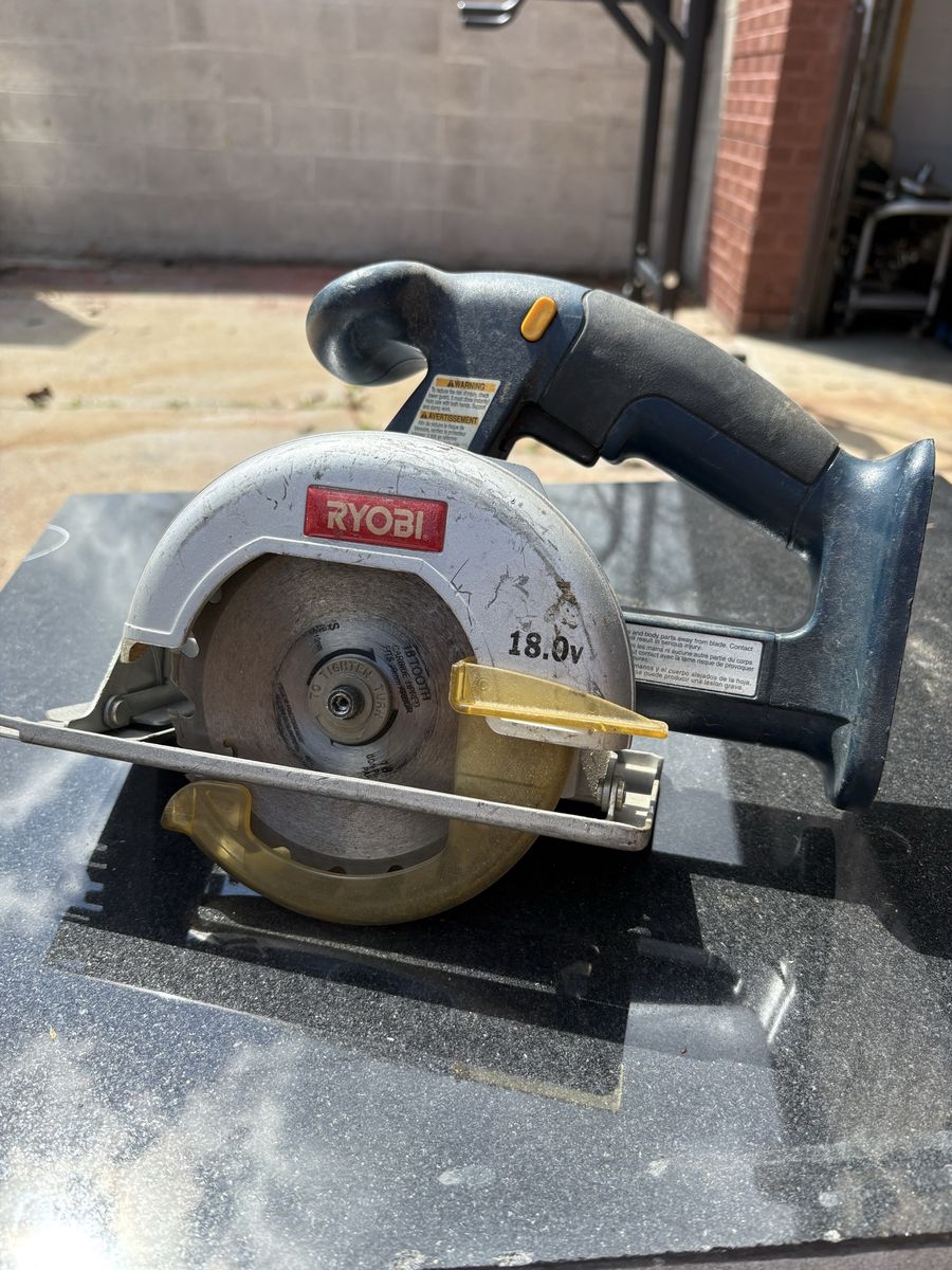 Ryobi R10633 18V 5-1/2 Inch Circular Saw