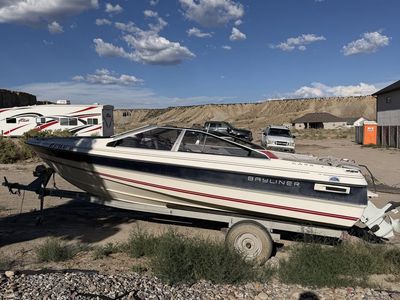 Bayliner Capri Bowrider Boat with Outboard Drive and Single Axle Trailer Project Boat