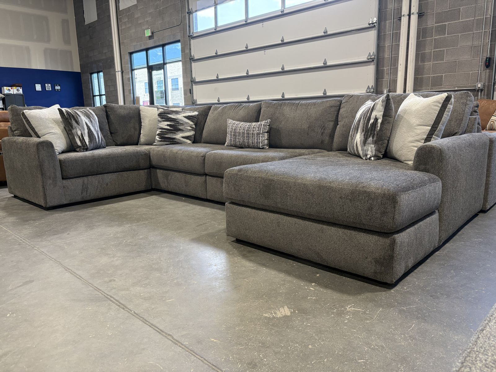 5 piece Modular Sectional!