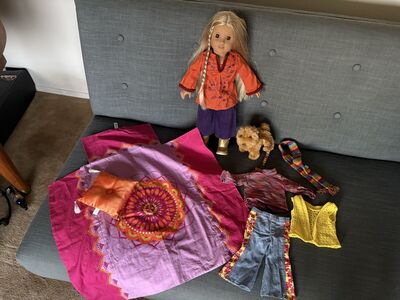 American Girl Doll Julie Albright Set