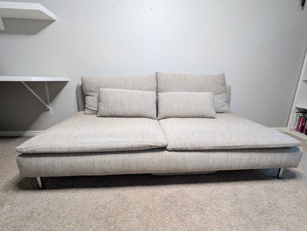 IKEA Soderhamn Sofa- Arms Included