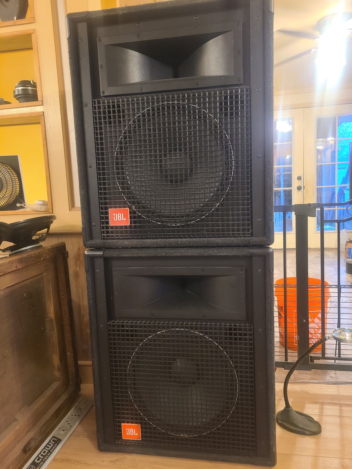 JBL MR series 15in mutts $550 obo