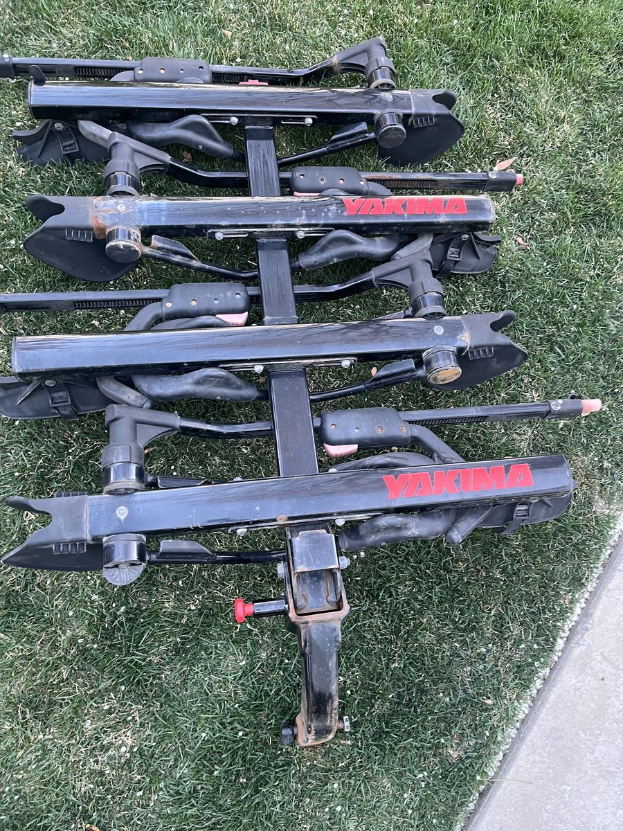 Yakima HoldUp Bike Rack for 4 bikes - 2”hitch