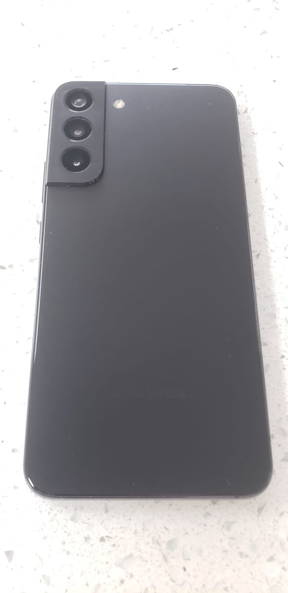 Samsung Galaxy S22 PLUS 5G  128GB -  Unlocked