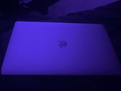 Apple MacBook 2019