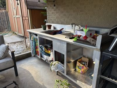Commercial Stainless Steel Sink Countertop with Faucet and Storage - Ideal for Patio & Garden