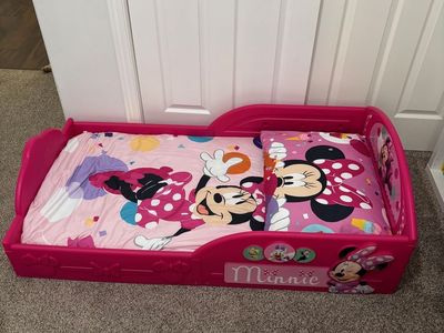 Mini Mouse Toddler Bed