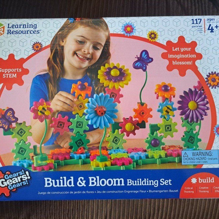 Build and Bloom gear set