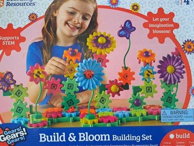 Build and Bloom gear set