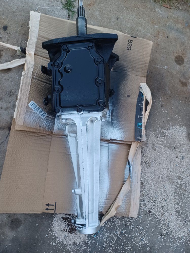 Early Ford 3 speed toploader transmission