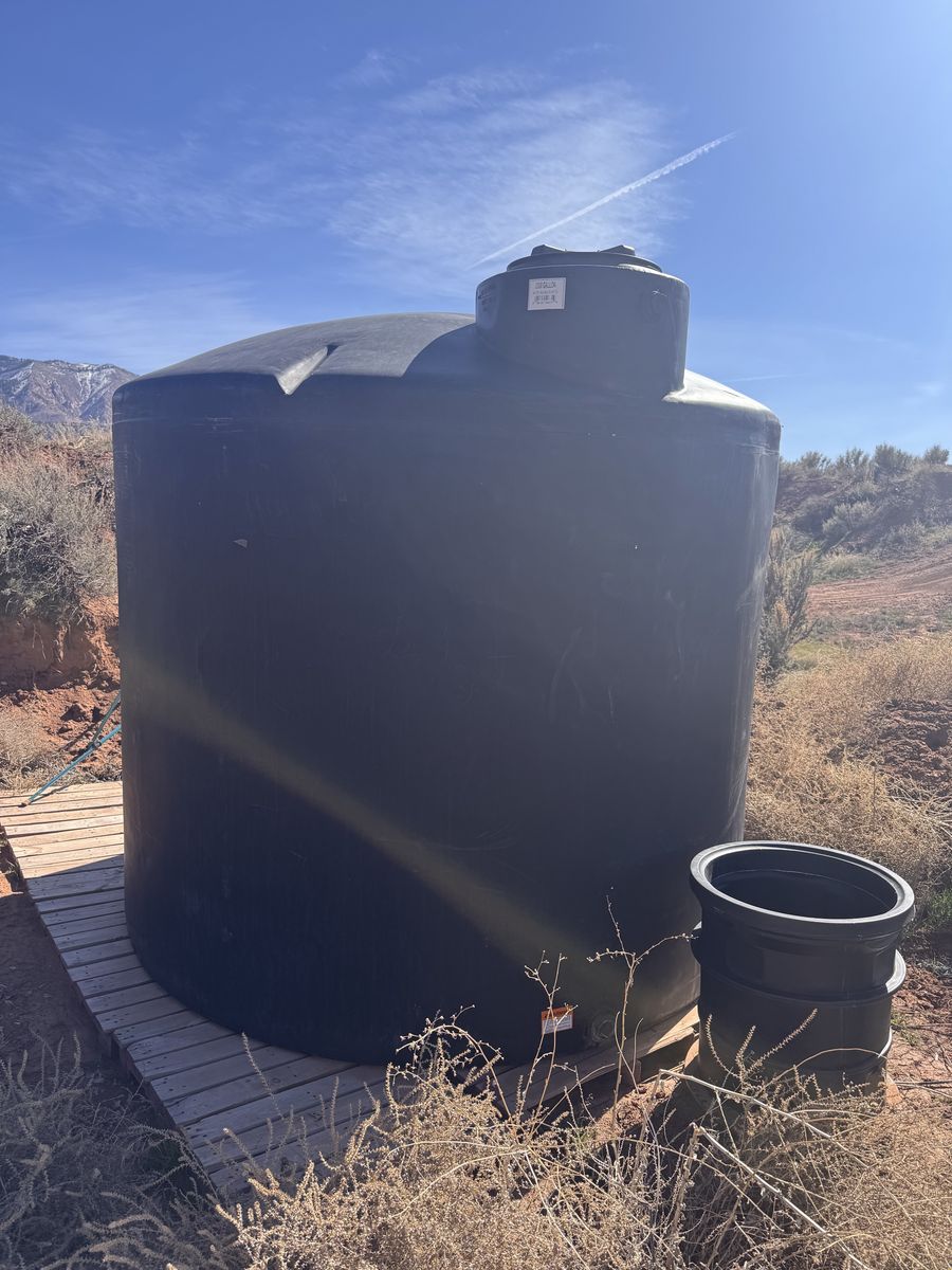 VPC 2500 Gallon Water Tank