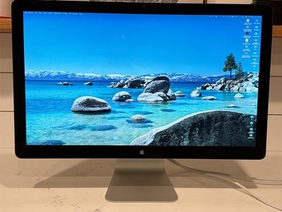 27” Apple Thunderbolt Display / Cinema Display – Excellent Condition – $100 OBO