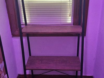 Industrial Style 4-Tier Ladder Bookshelf/Storage Shelf - Wood & Metal Design